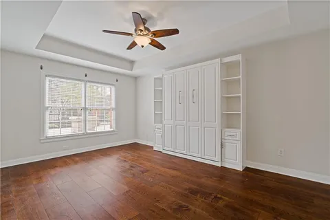 $425,000 | 211 Colonial Homes Drive Northwest, Unit 2106, Atlanta, GA 30309