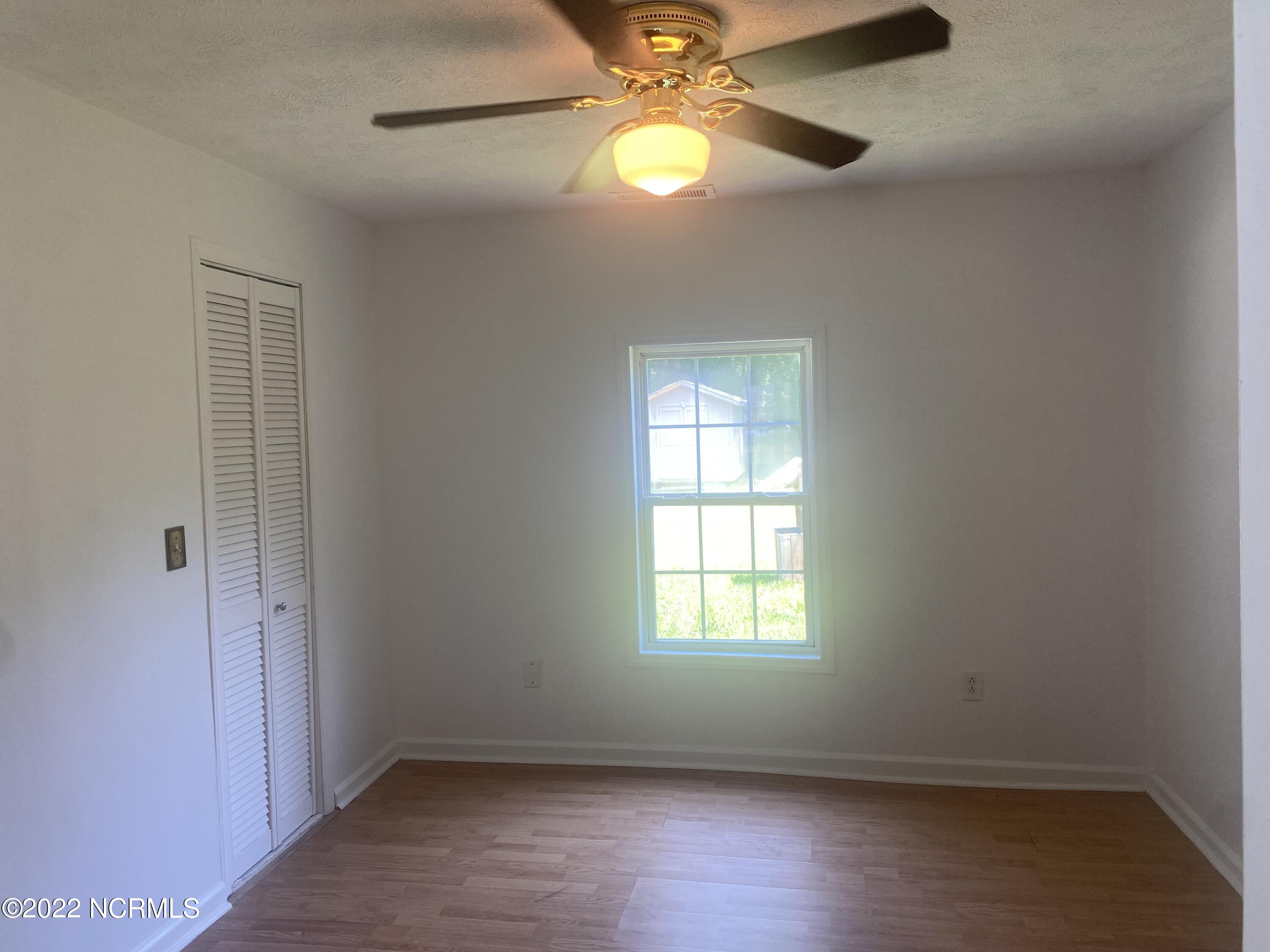 629 Highway S Rockingham Nc 28379 South, Unit 1 Rockingham, NC 28379 - Photo 20 of 26 Bedroom