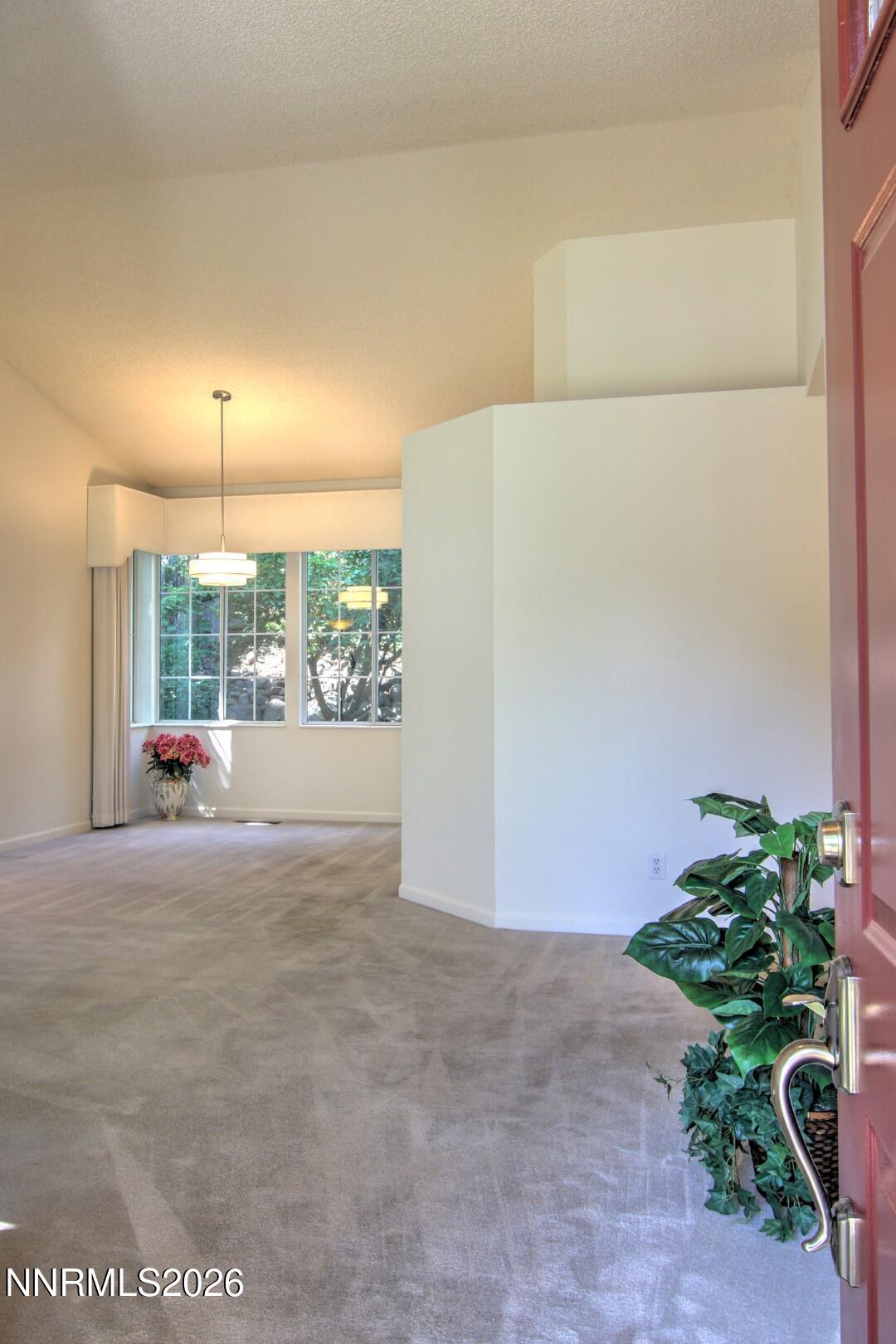 995 Leah Circle Reno, NV 89511 - Photo 4 of 58 IMG_6334_5_6_7_8