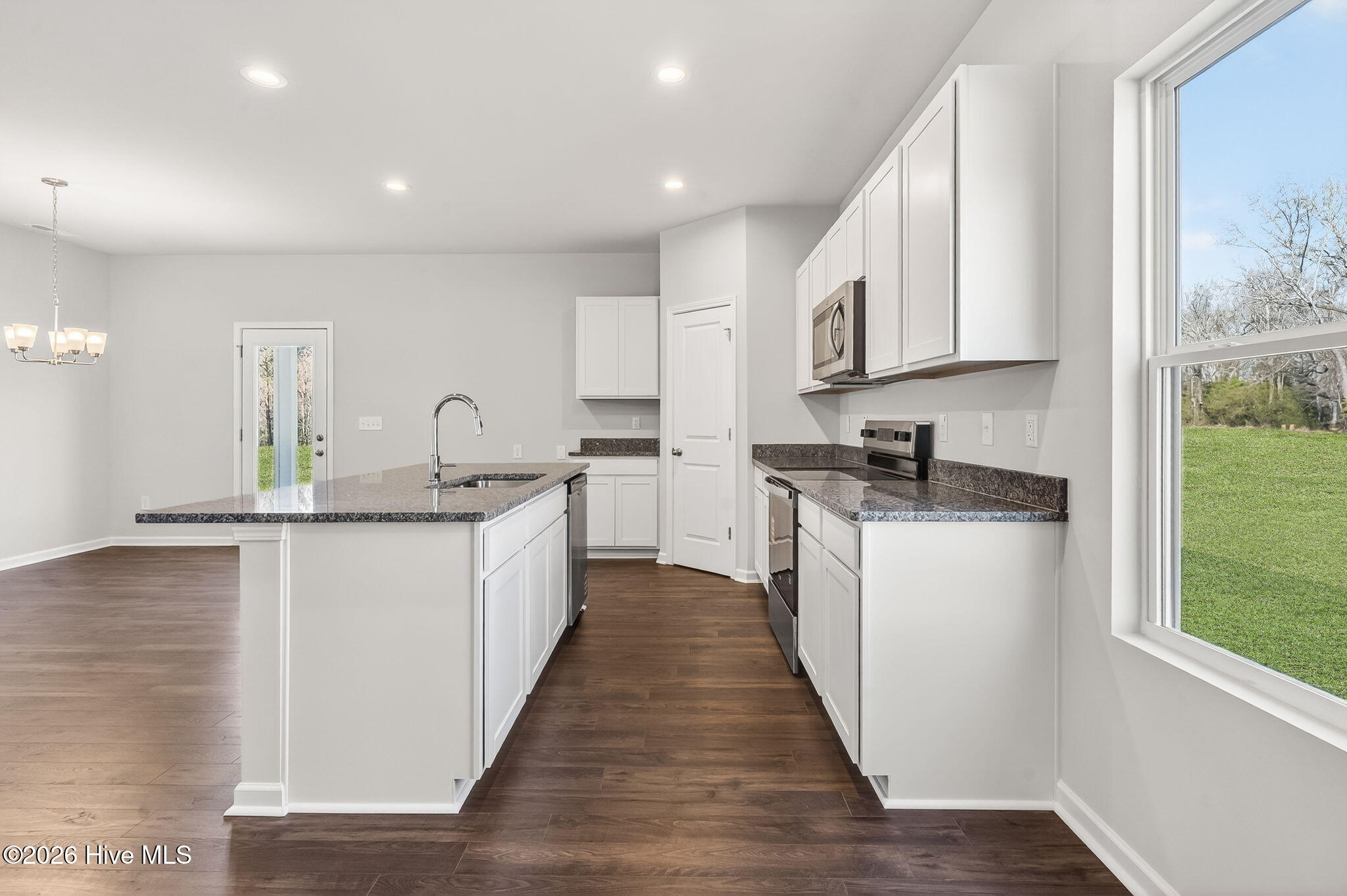 107 Rubyfield Court Fremont, NC 27830 - Photo 8 of 34 8