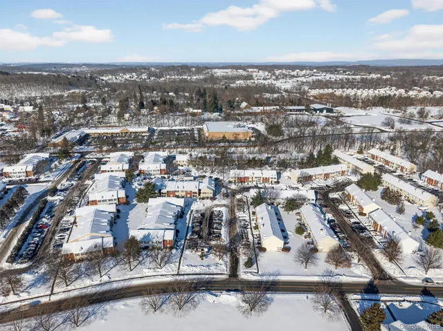 $2,650 | 12 Brook Drive, Washingtonville, NY 10992