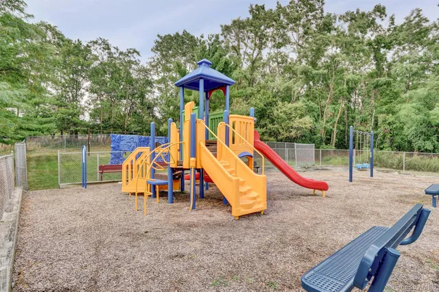 $2,650 | 12 Brook Drive, Washingtonville, NY 10992