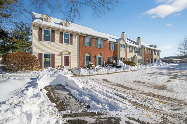 $2,650 | 12 Brook Drive, Washingtonville, NY 10992