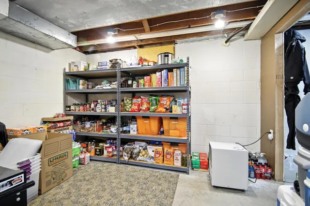 $299,999 | 358 18th Street Southwest, Owatonna, MN 55060