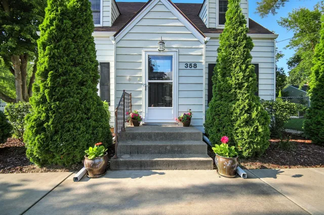 $299,999 | 358 18th Street Southwest, Owatonna, MN 55060