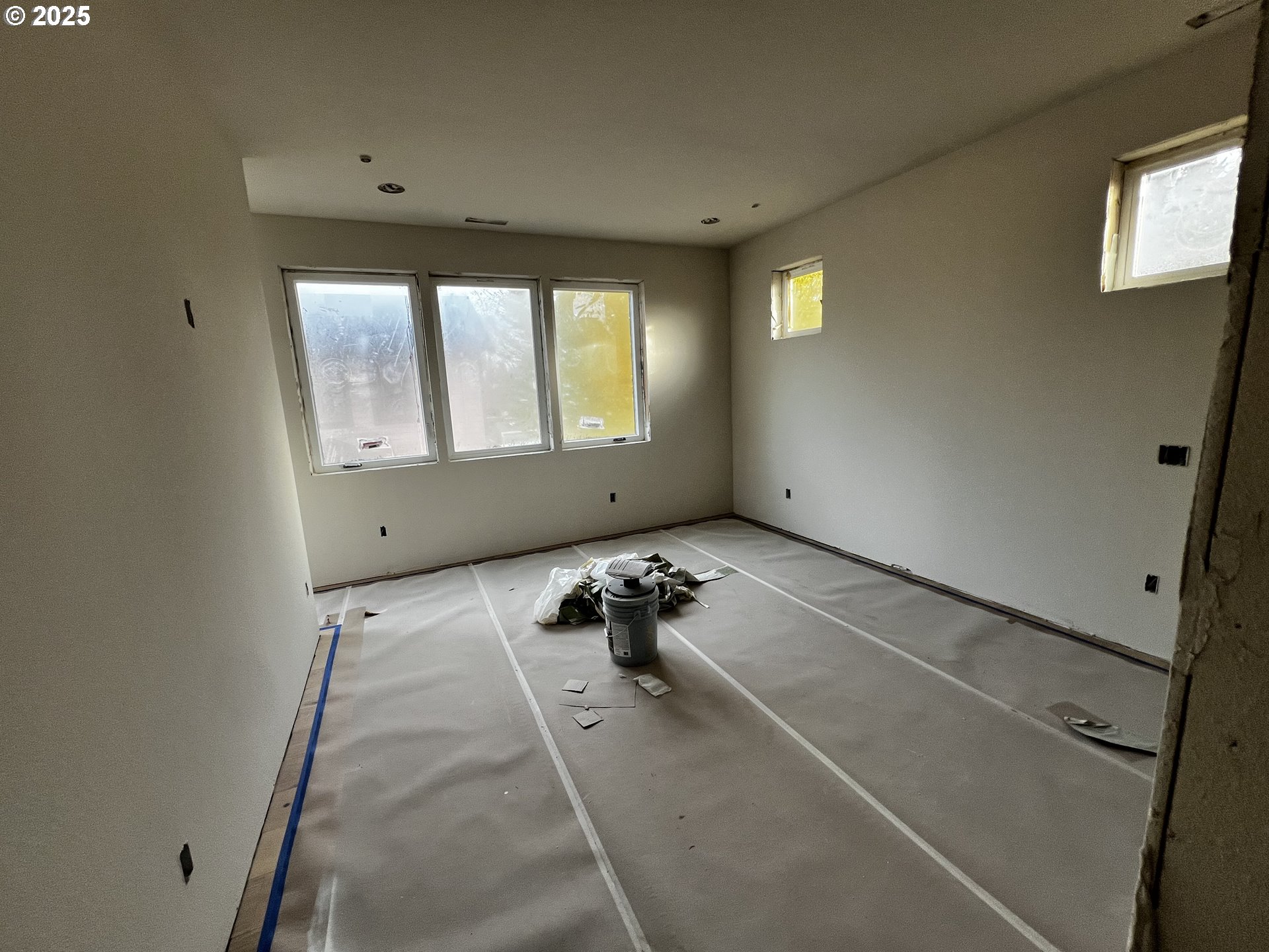 6900 Southeast Brooklyn Street Portland, OR 97206 - Photo 12 of 47