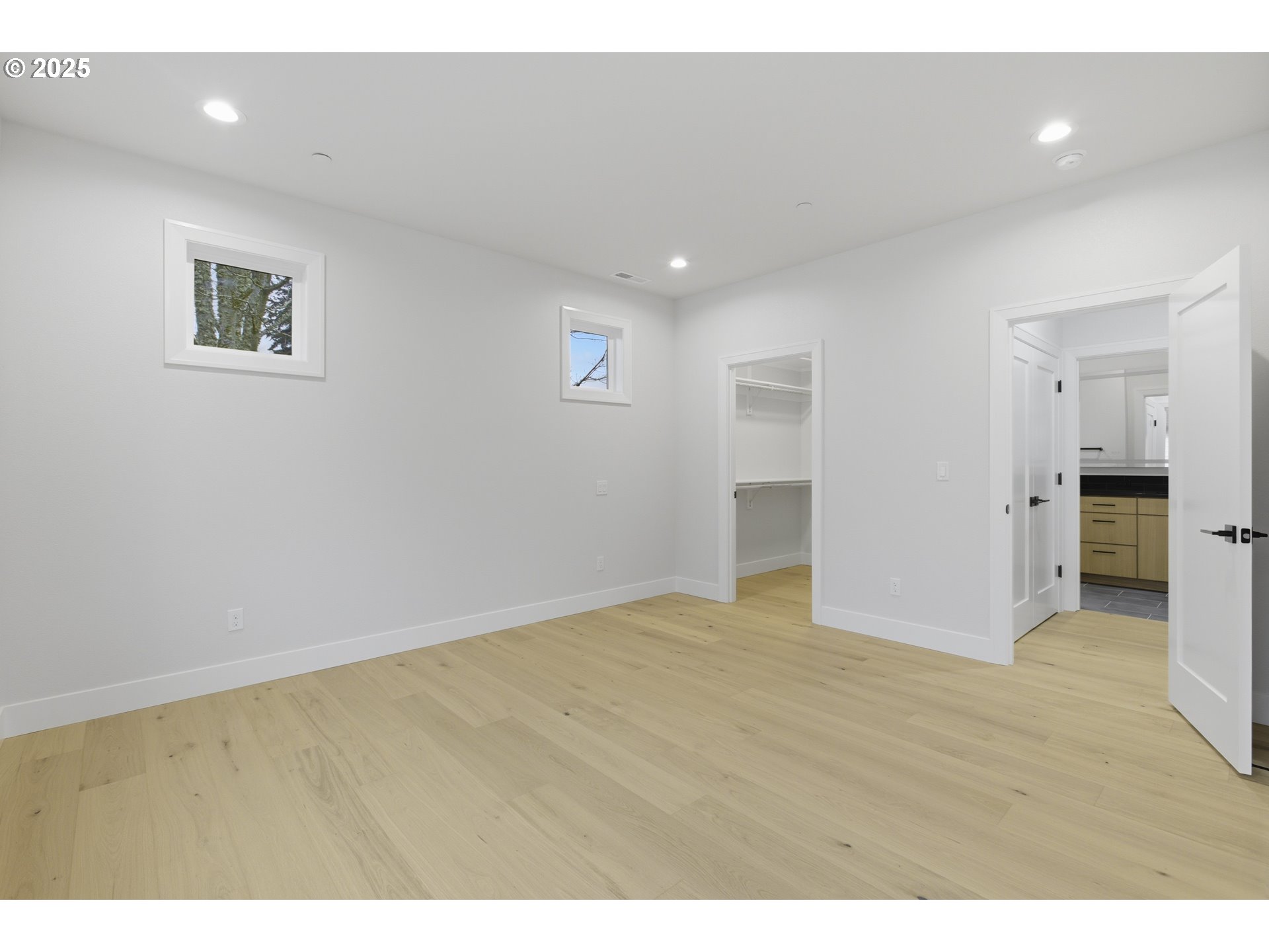 6900 Southeast Brooklyn Street Portland, OR 97206 - Photo 17 of 47