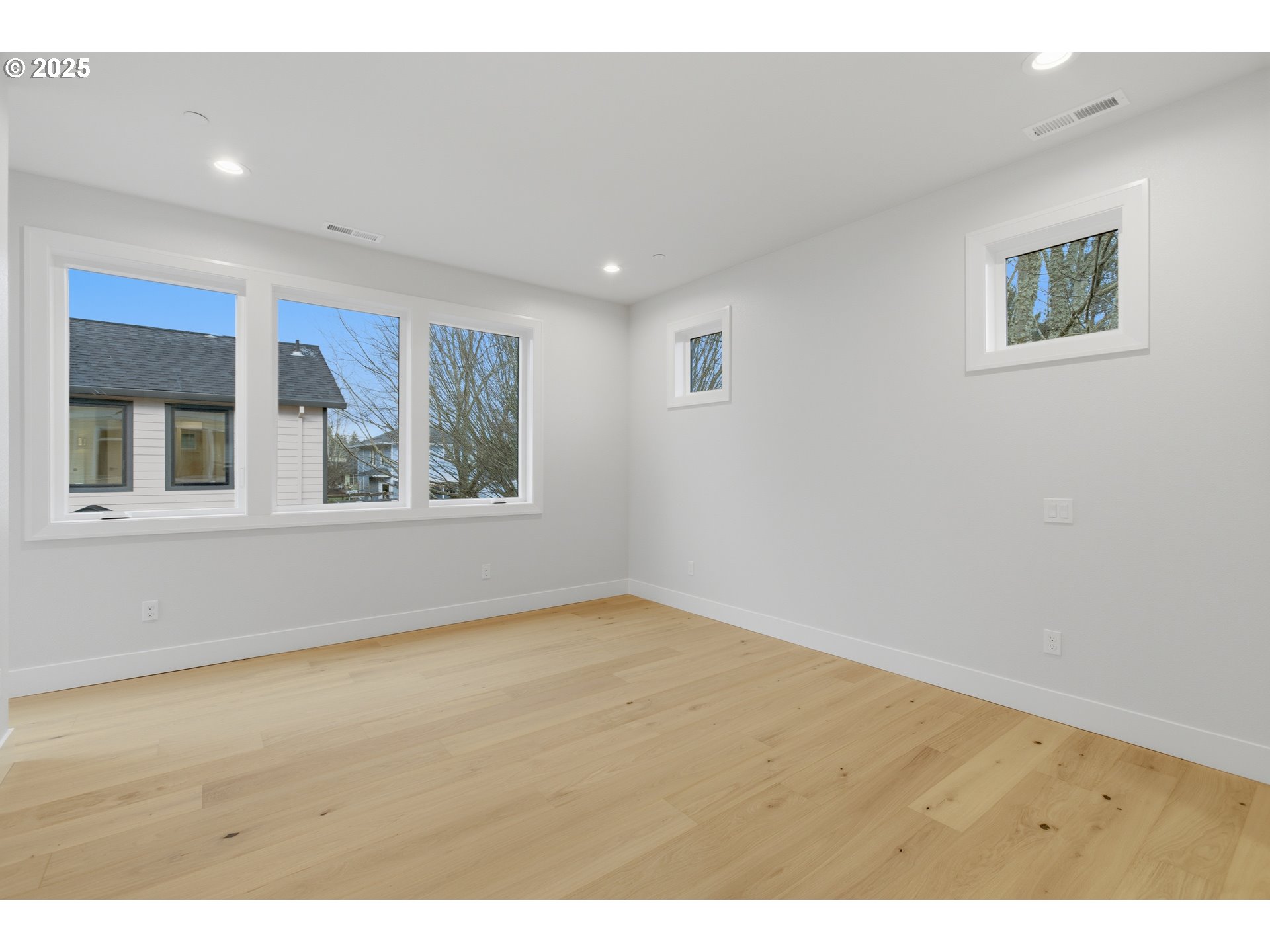 6900 Southeast Brooklyn Street Portland, OR 97206 - Photo 18 of 47