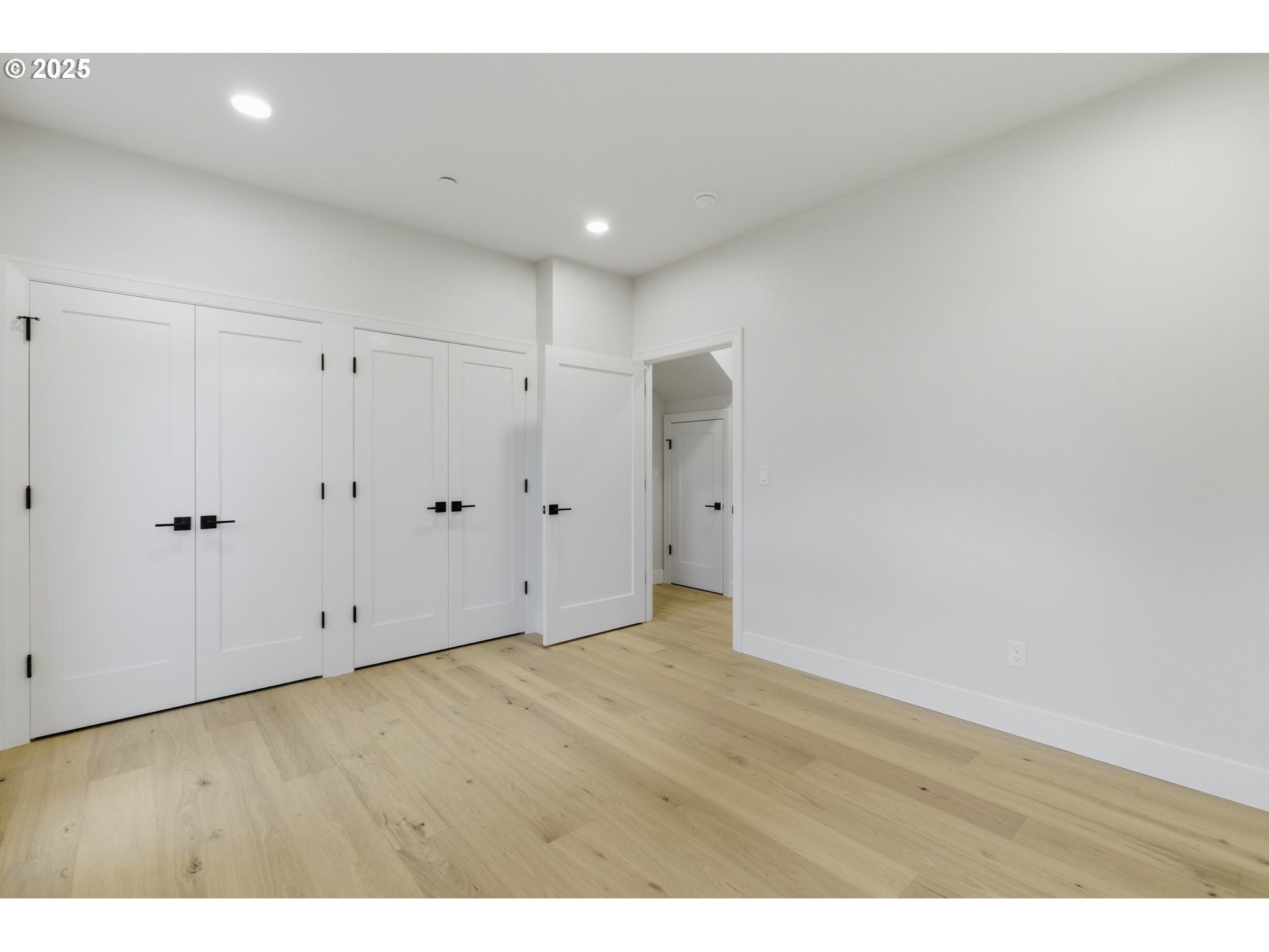 6900 Southeast Brooklyn Street Portland, OR 97206 - Photo 19 of 47
