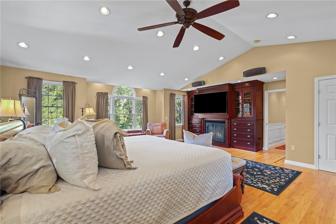 190 Cowesett Road Warwick, RI 02886 - Photo 32 of 47