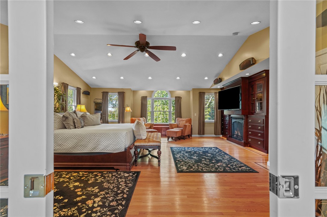 190 Cowesett Road Warwick, RI 02886 - Photo 33 of 47