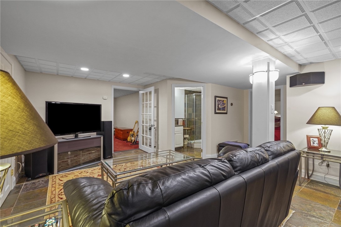 190 Cowesett Road Warwick, RI 02886 - Photo 37 of 47