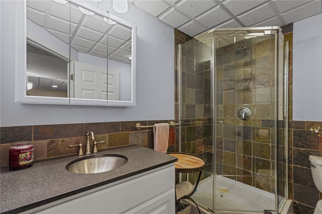 190 Cowesett Road Warwick, RI 02886 - Photo 38 of 47