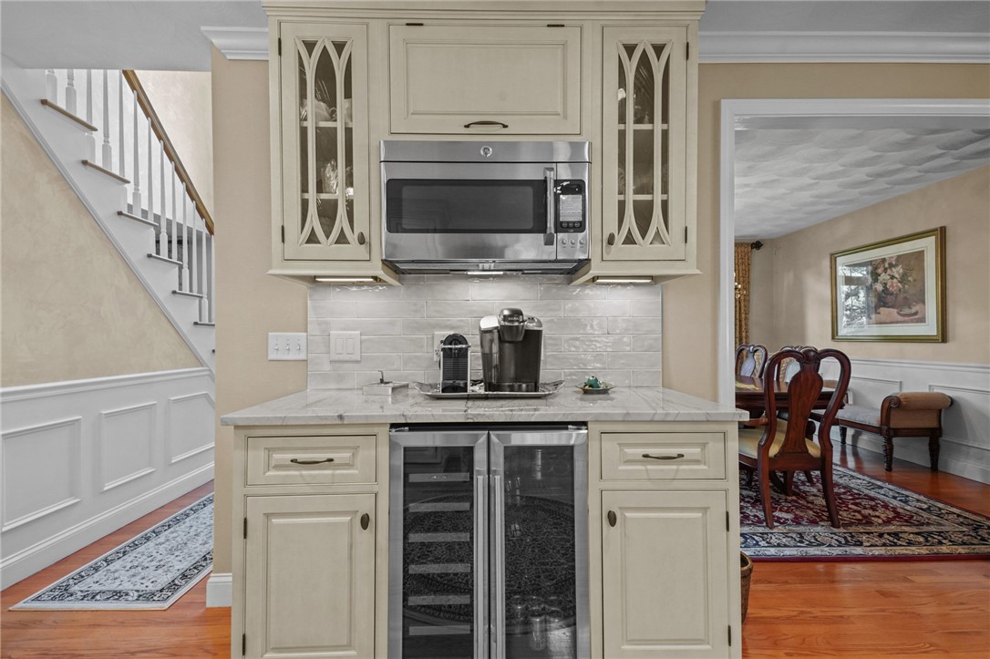 190 Cowesett Road Warwick, RI 02886 - Photo 7 of 47