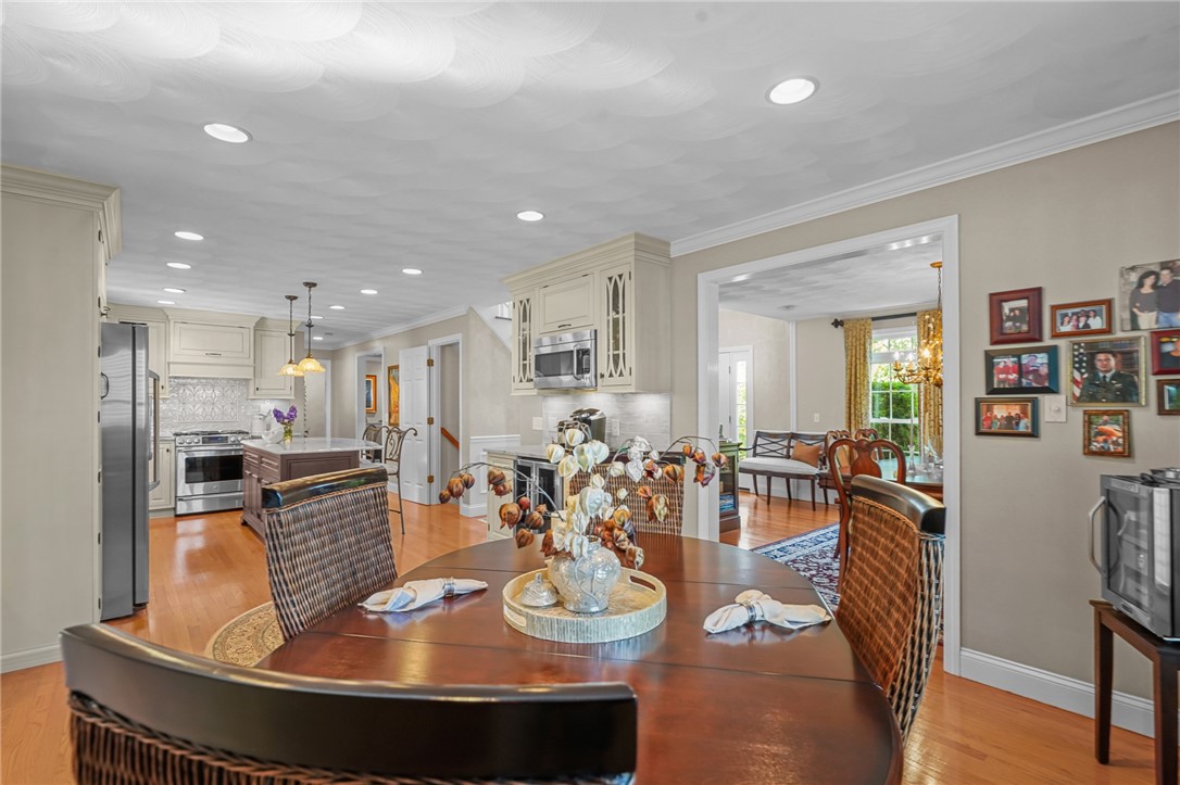 190 Cowesett Road Warwick, RI 02886 - Photo 8 of 47
