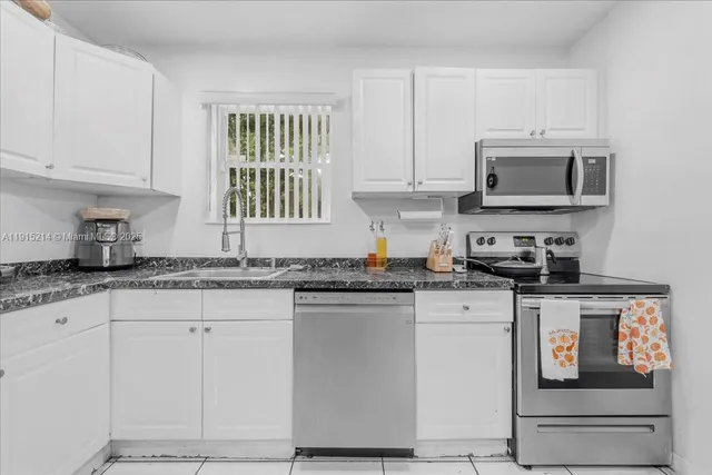 $850,000 | 640 Northeast 168th Street, North Miami Beach, FL 33162