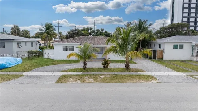 $850,000 | 640 Northeast 168th Street, North Miami Beach, FL 33162