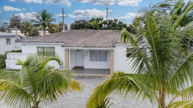 $850,000 | 640 Northeast 168th Street, North Miami Beach, FL 33162