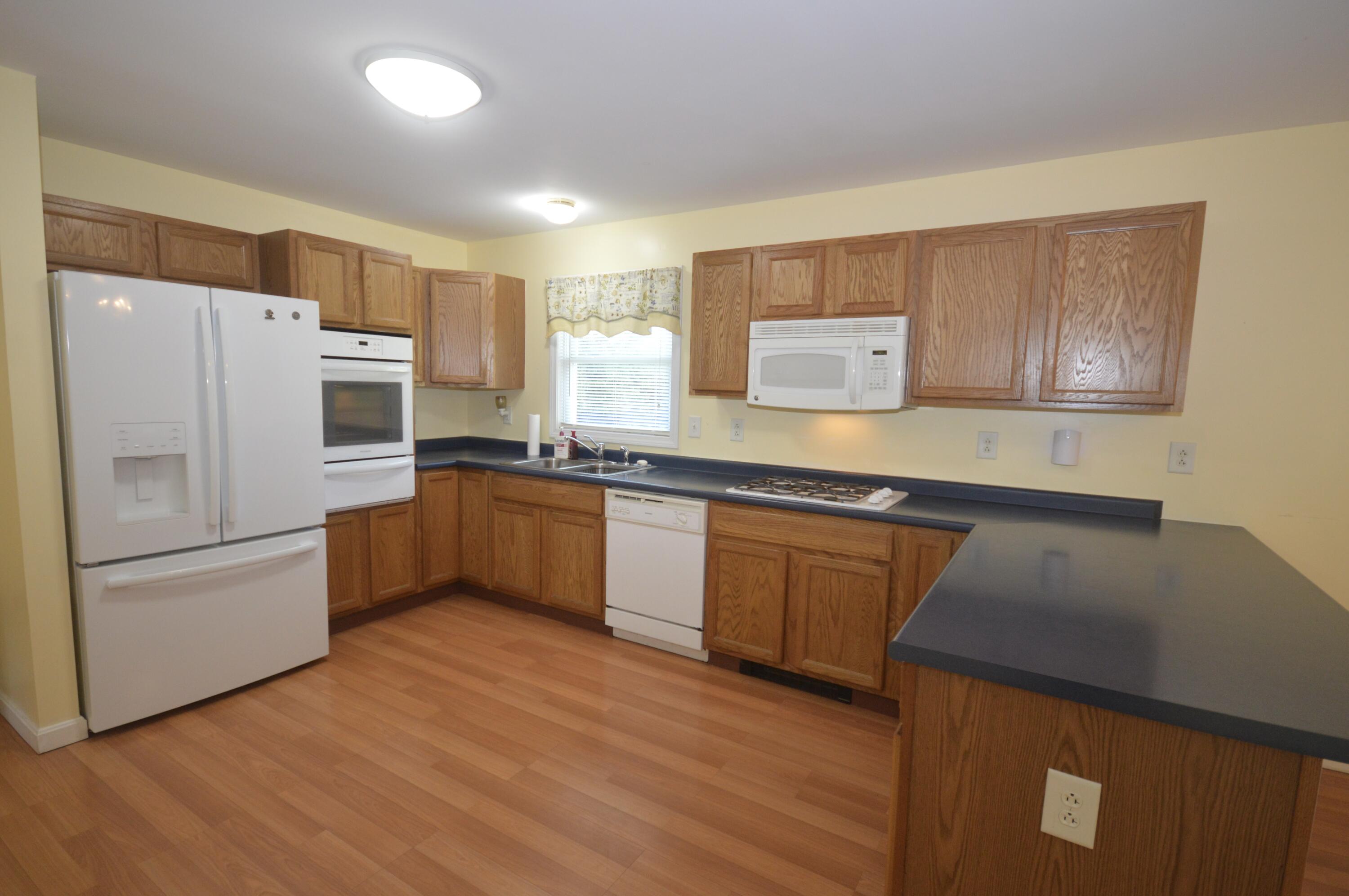 313 Town Farm Road Bucksport, ME 04416 - Photo 7 of 34 DSC_0095