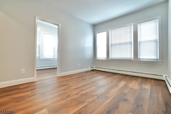 $2,200 | 43 Peck Avenue, Newark, NJ 07107