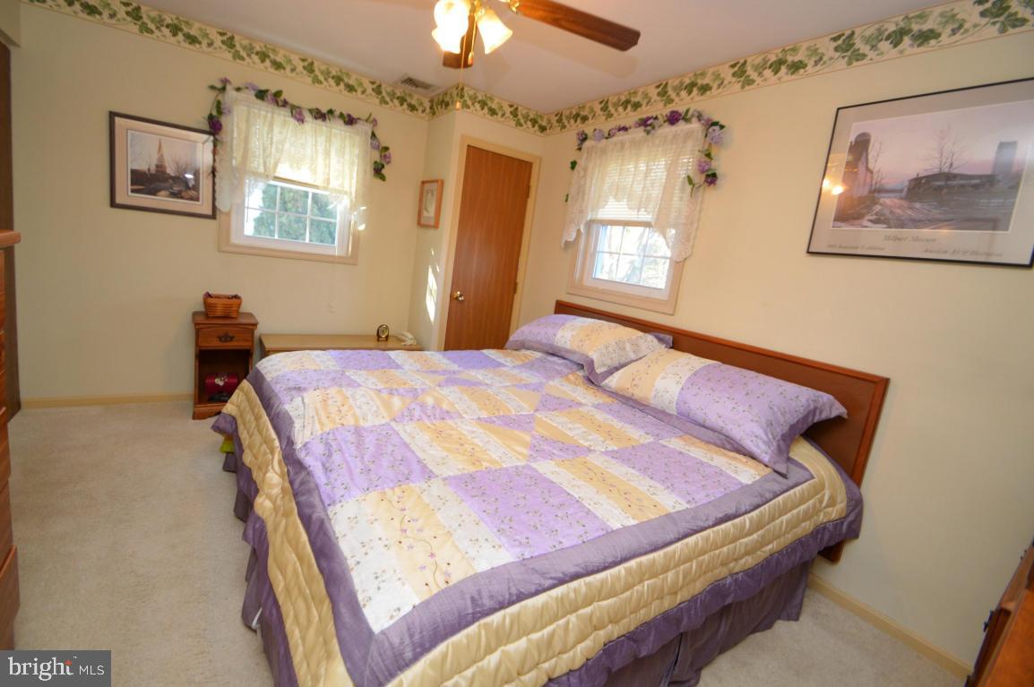 445 Chickadee Drive Lititz, PA 17543 - Photo 14 of 35