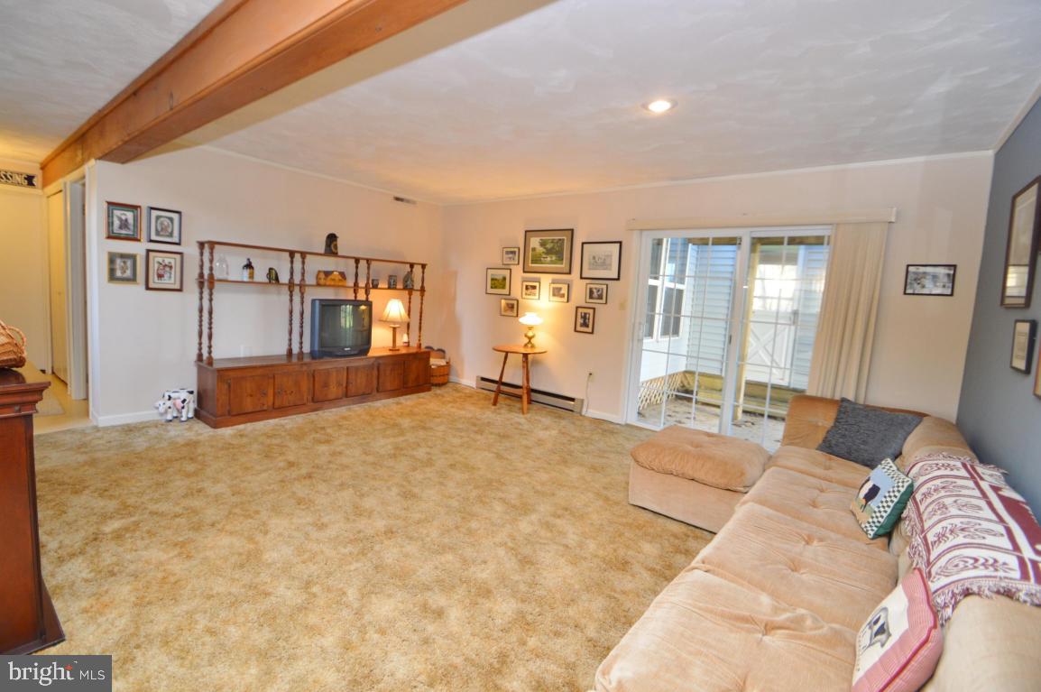 445 Chickadee Drive Lititz, PA 17543 - Photo 18 of 35