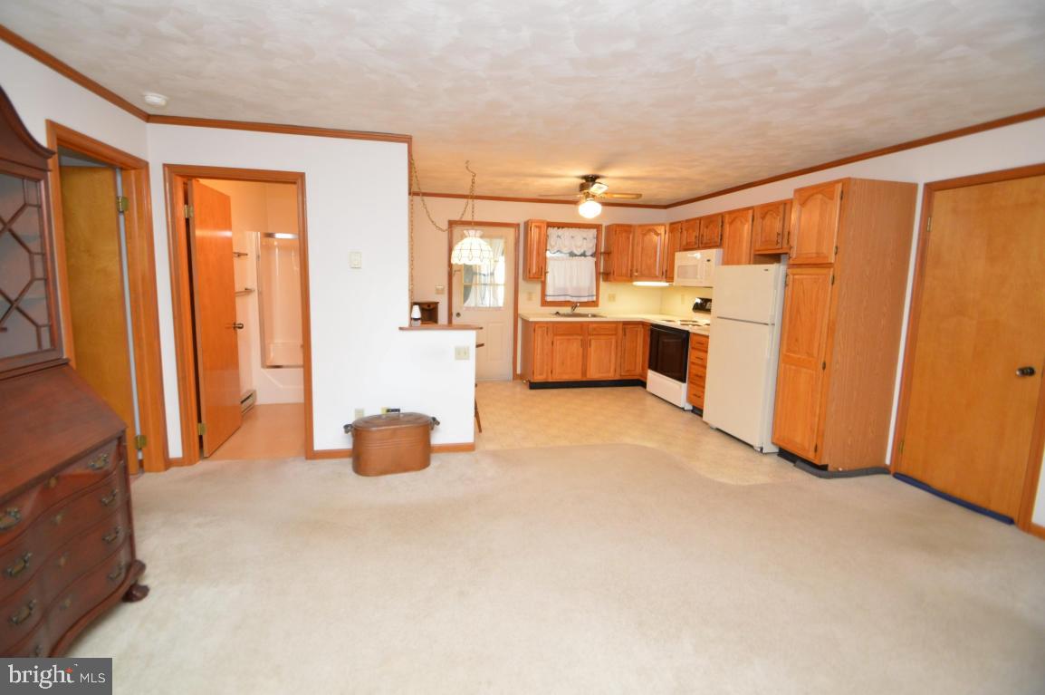 445 Chickadee Drive Lititz, PA 17543 - Photo 25 of 35