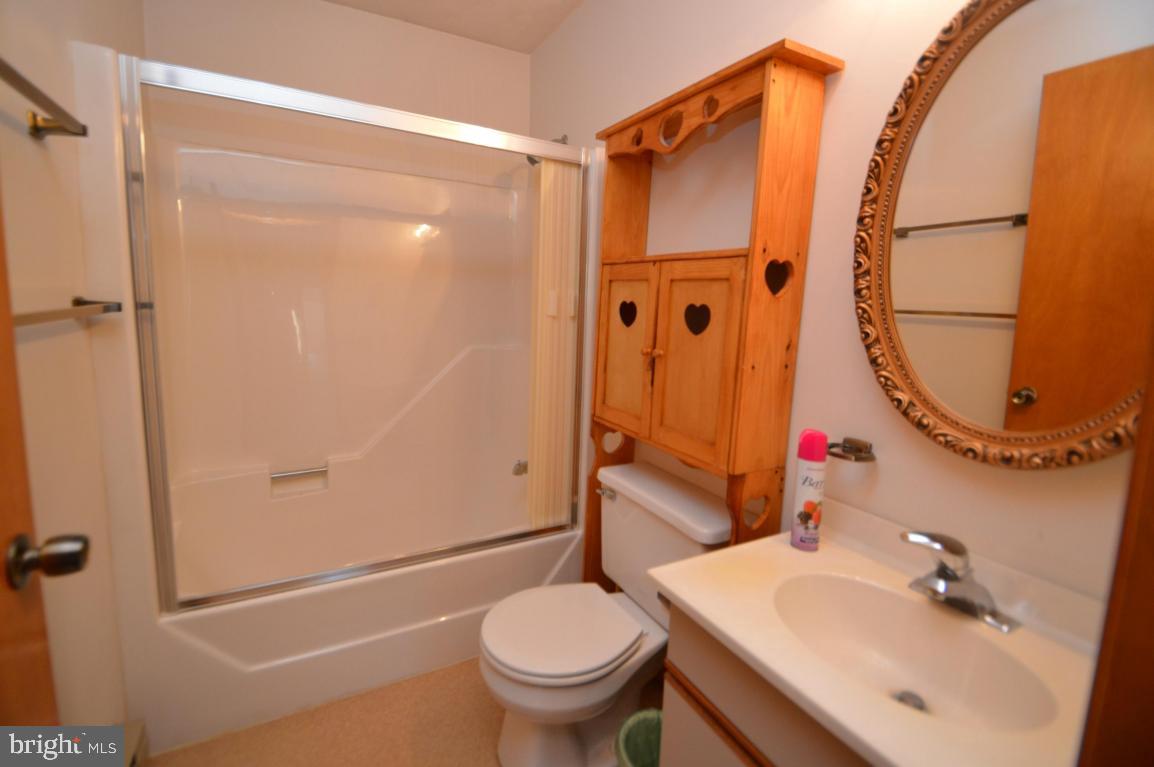 445 Chickadee Drive Lititz, PA 17543 - Photo 30 of 35