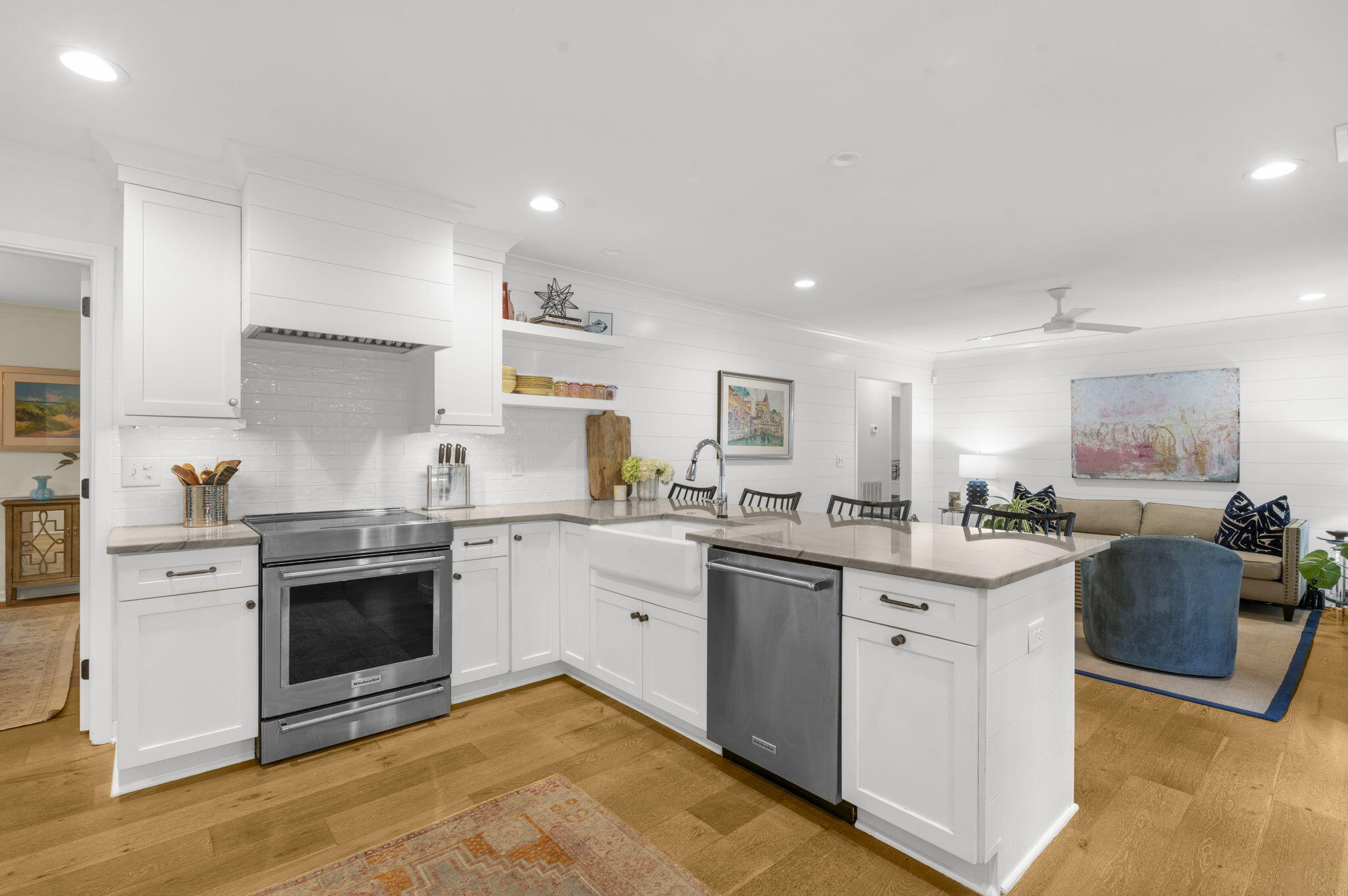 826 O'Sullivan Drive Mount Pleasant, SC 29464 - Photo 13 of 52 Kitchen