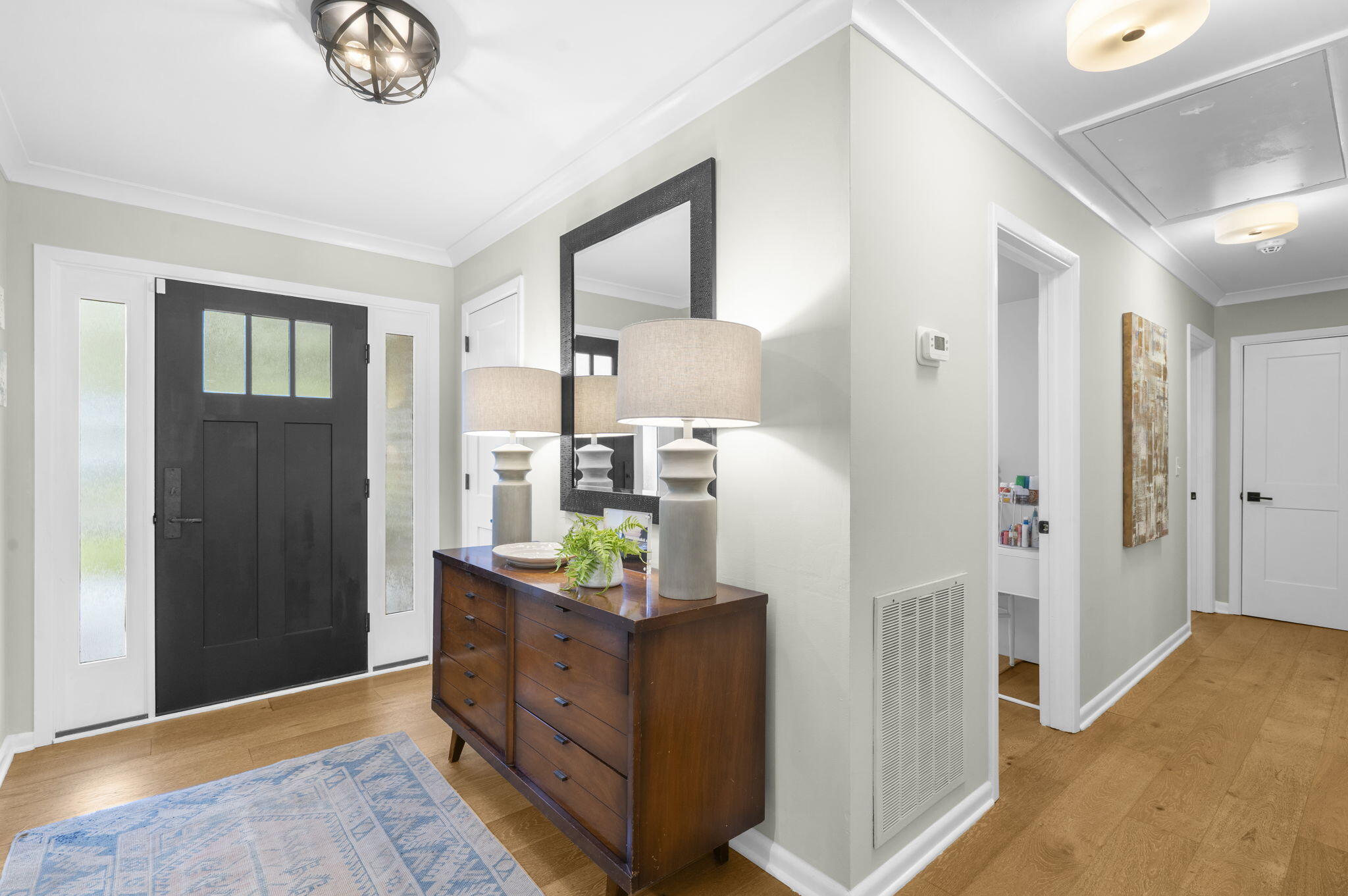 826 O'Sullivan Drive Mount Pleasant, SC 29464 - Photo 6 of 52 Foyer