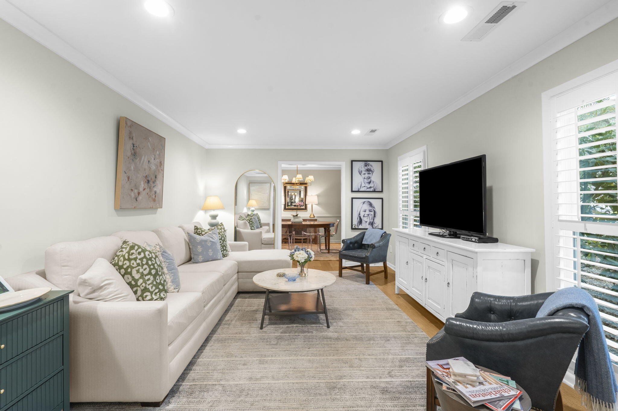 826 O'Sullivan Drive Mount Pleasant, SC 29464 - Photo 7 of 52 Living Room