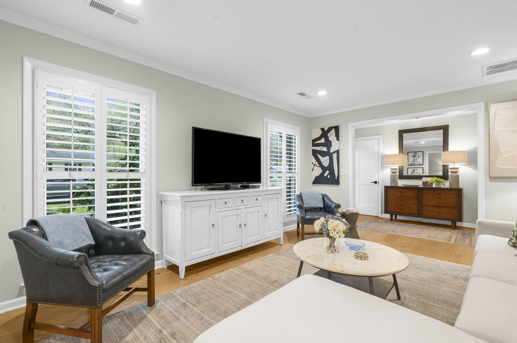 826 O'Sullivan Drive Mount Pleasant, SC 29464 - Photo 9 of 52 Living Room