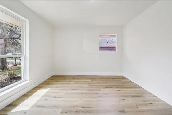 $3,200 | 1835 East Cedar Elm Drive, Arlington, TX 76012