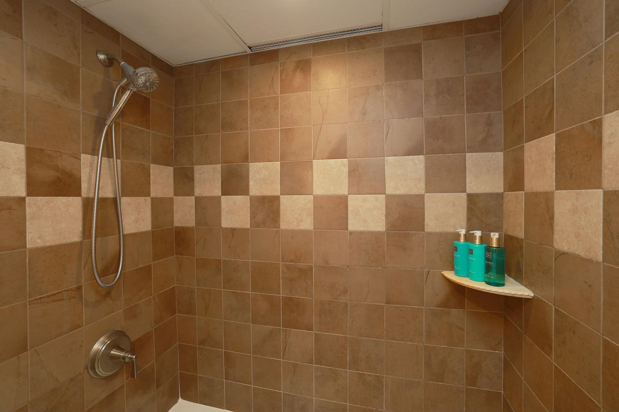 3445 Lower Honoapiilani Road, Unit 435 Lahaina, HI 96761 - Photo 24 of 27