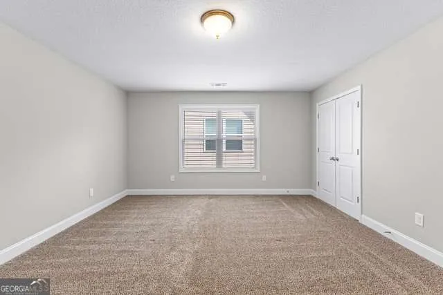 $2,650 | 517 Lago Court, LaGrange, GA 30241