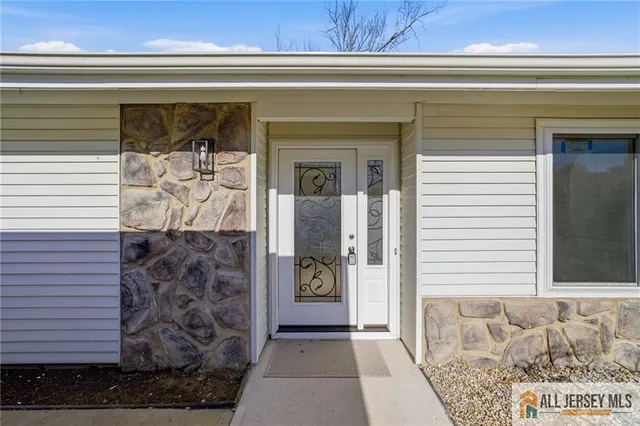 $549,900 | 398A Fuchsia Plaza, Unit 398C, Monroe Township, NJ 08831