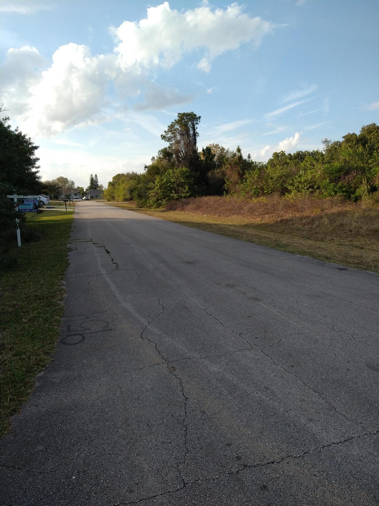 589 Southwest Homeland Road Port St. Lucie, FL 34953 - Photo 3 of 8 IMG_20210212_165315514