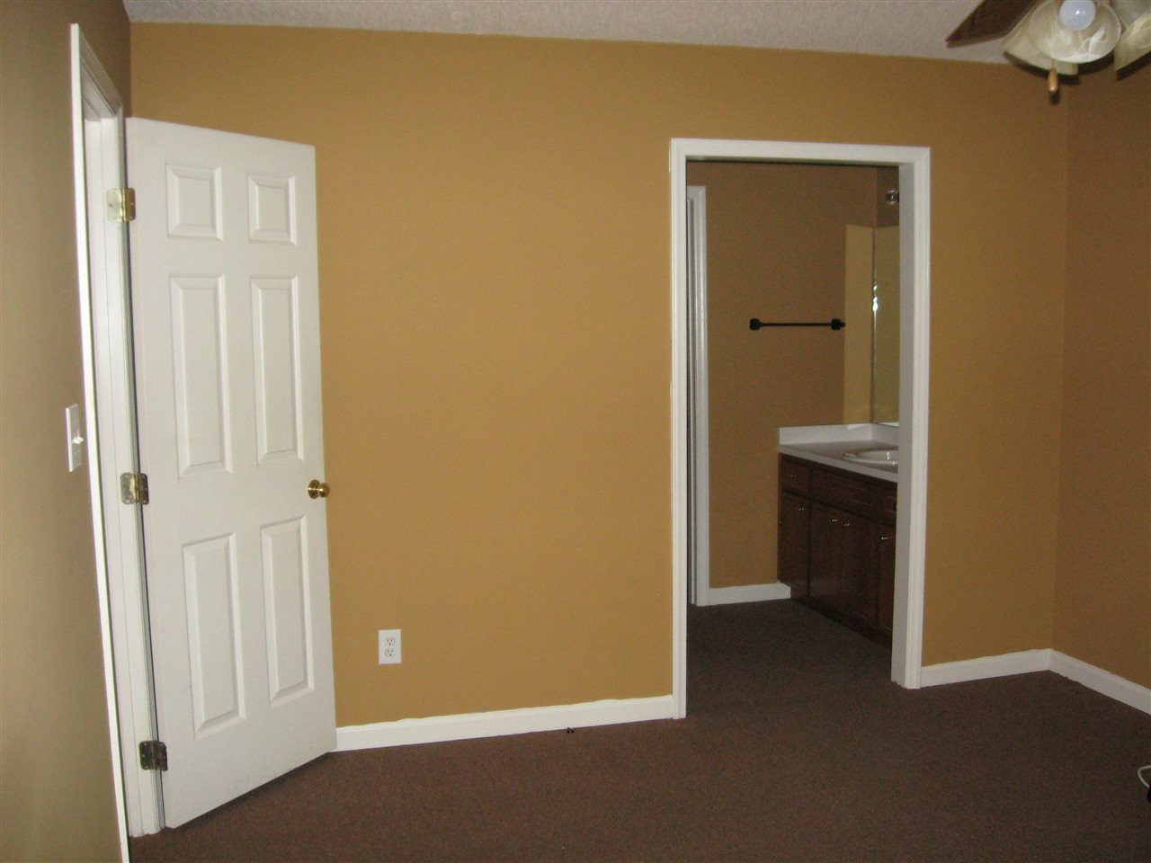 604 Wilson Jones Road Clayton, NC 27520 - Photo 4 of 12 Photo 4