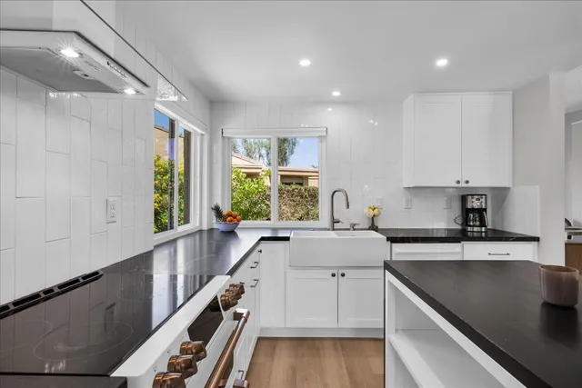 $575,000 | 44289 Venice Court, Palm Desert, CA 92260