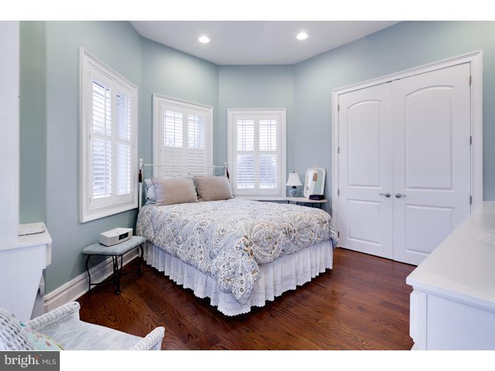 184 Durham Road Newtown, PA 18940 - Photo 13 of 25 Bedroom 2