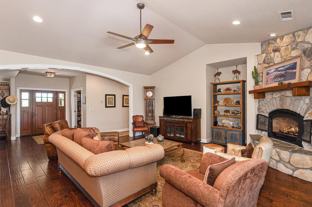 7505 Wise Road Auburn, CA 95603 - Photo 13 of 56