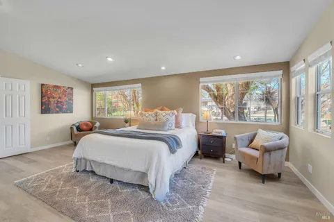 $1,995,000 | 8854 Egg Farm Road, Kenwood, CA 95452