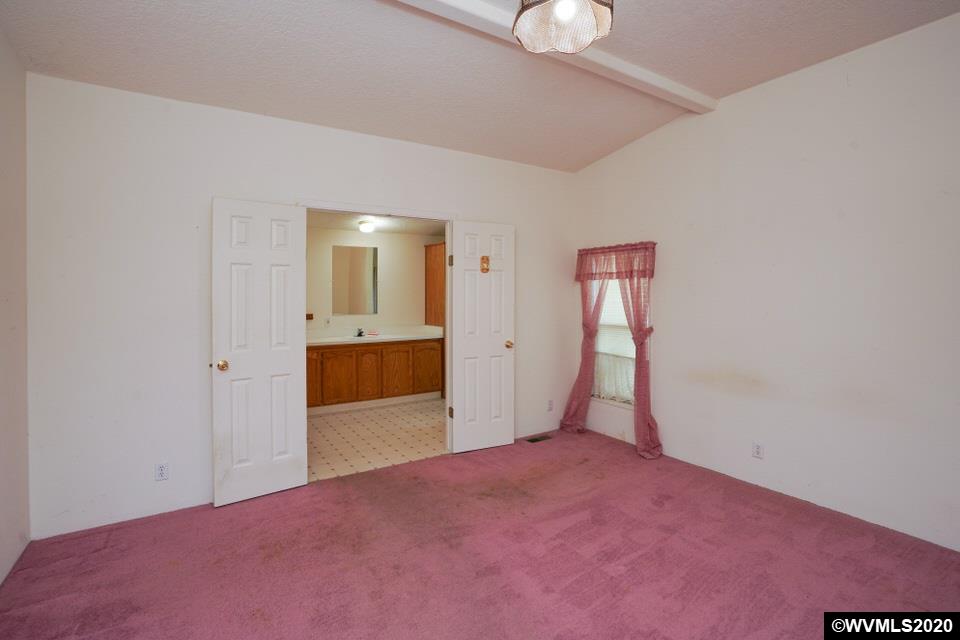 17265 Butler Hill Road Dallas, OR 97338 - Photo 17 of 38 a view of empty room