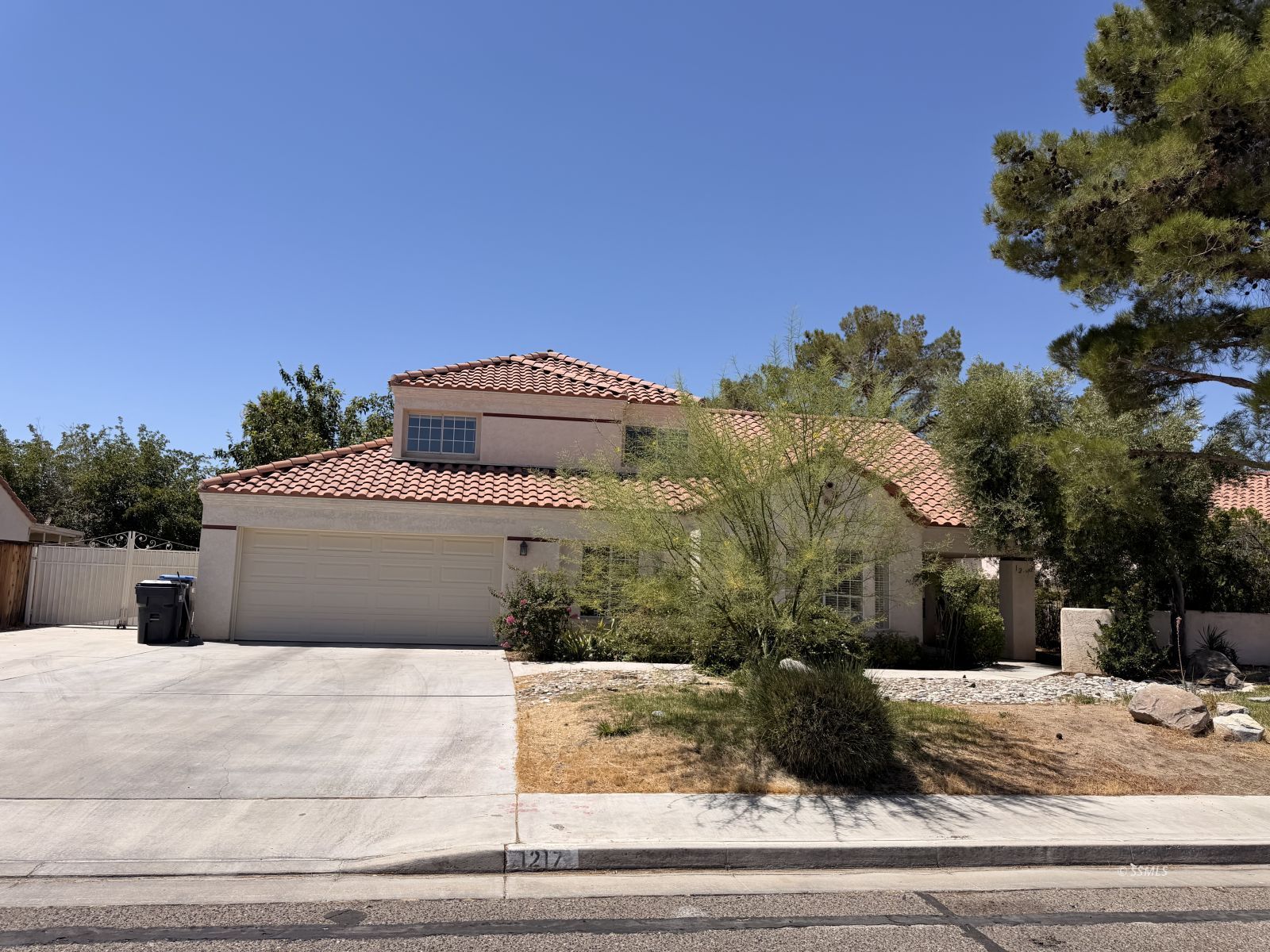 1217 Quail Way Ridgecrest, CA 93555 - Photo 1 of 18
