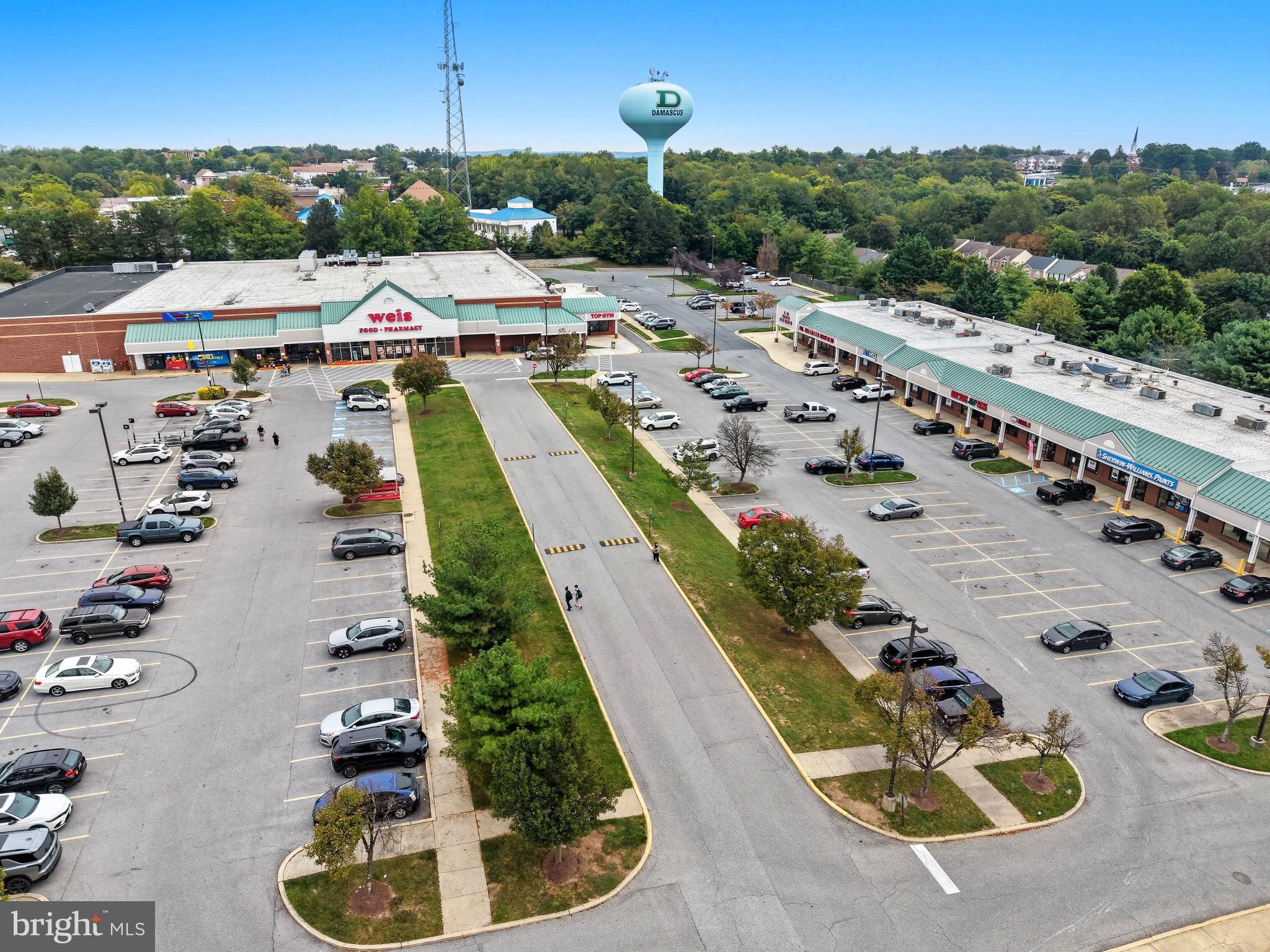 25910 Ridge Manor Drive, Unit 1000L Damascus, MD 20872 - Photo 50 of 51 Immediate access to Shopping Center