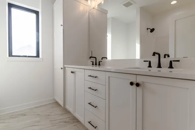 $924,900 | 3180 Bella Terra Lane Northeast, Rochester, MN 55906