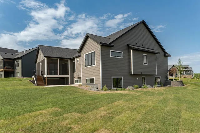 $924,900 | 3180 Bella Terra Lane Northeast, Rochester, MN 55906