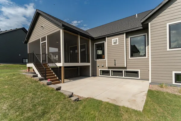 $924,900 | 3180 Bella Terra Lane Northeast, Rochester, MN 55906