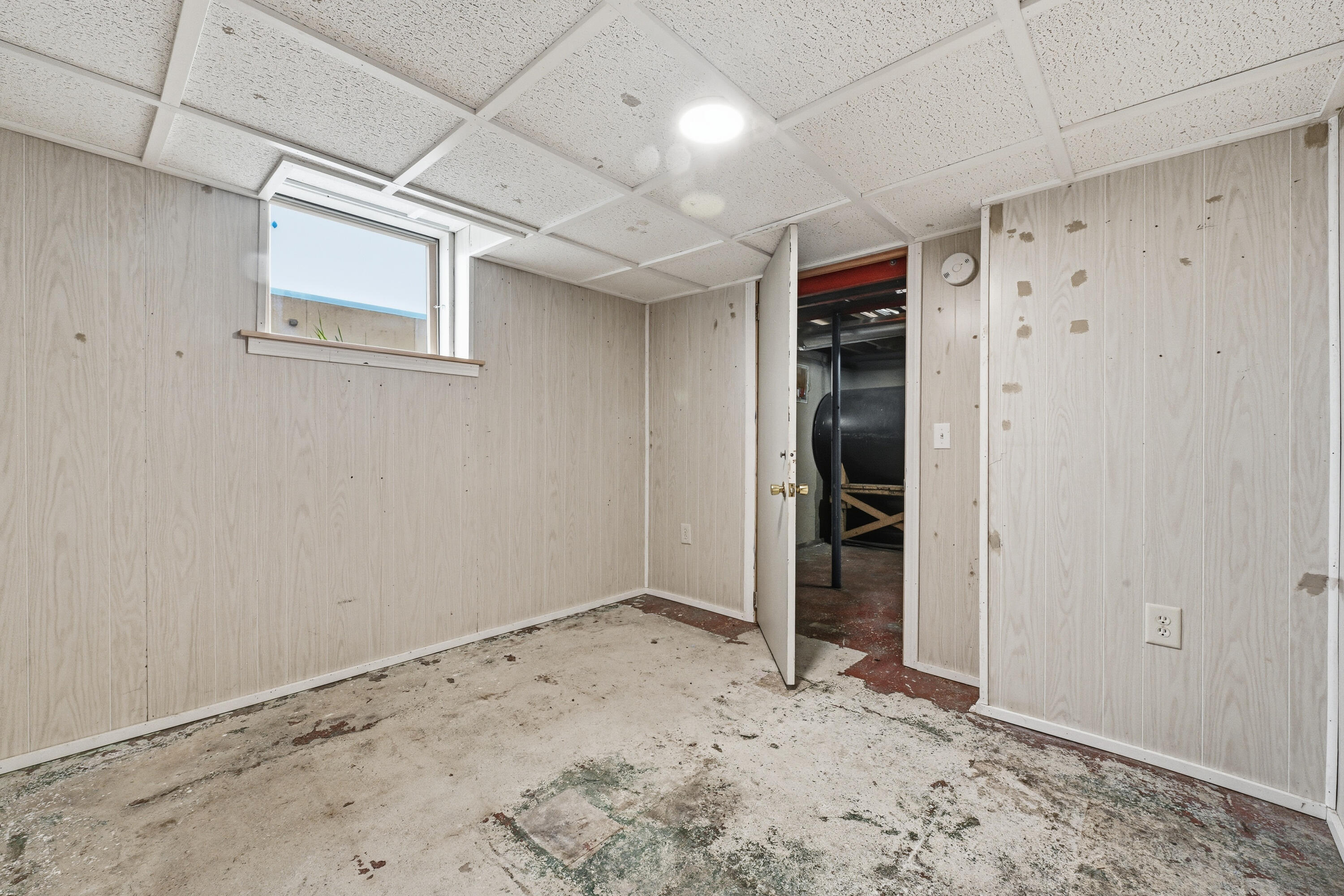 1490 Lisbon Street Lewiston, ME 04240 - Photo 31 of 36 110310gr-137