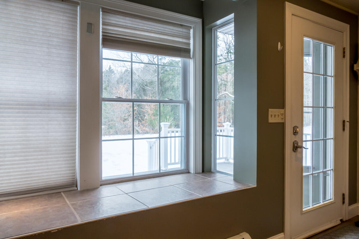 25 Allen Road Pownal, ME 04069 - Photo 14 of 60 25-Kitchen (11 of 12)